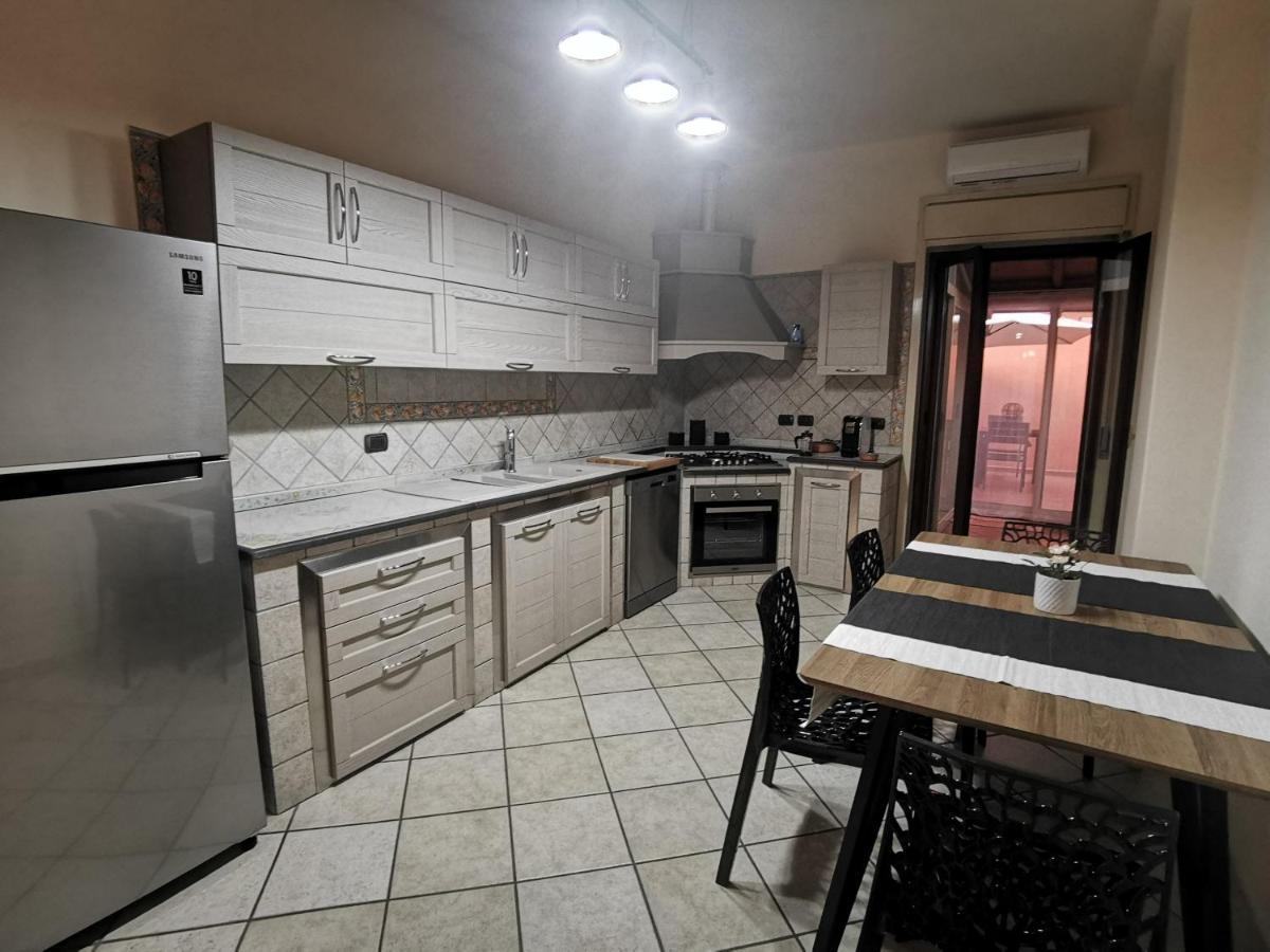 Casa Ruby Apartman Misterbianco Kültér fotó